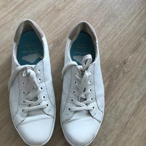 Naturalizer morrison white leather sneakers